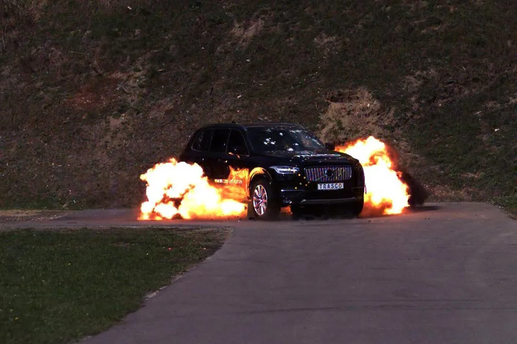 Zertifizierung des Volvo XC90 VR8 – Bild 7