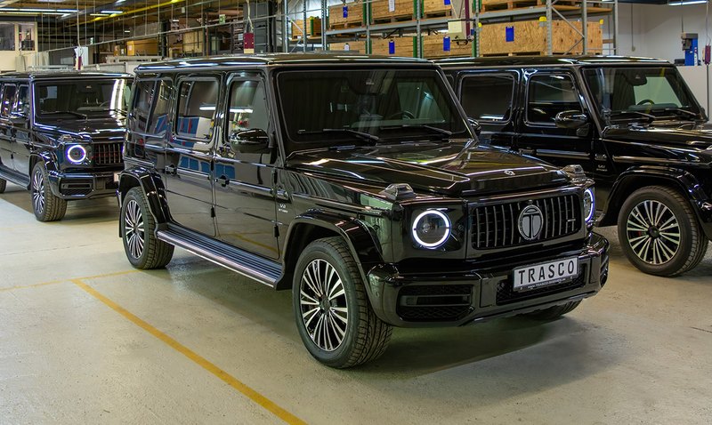 Gepanzerte SUVs in der Fertigungshalle von TRASCO in Bremen