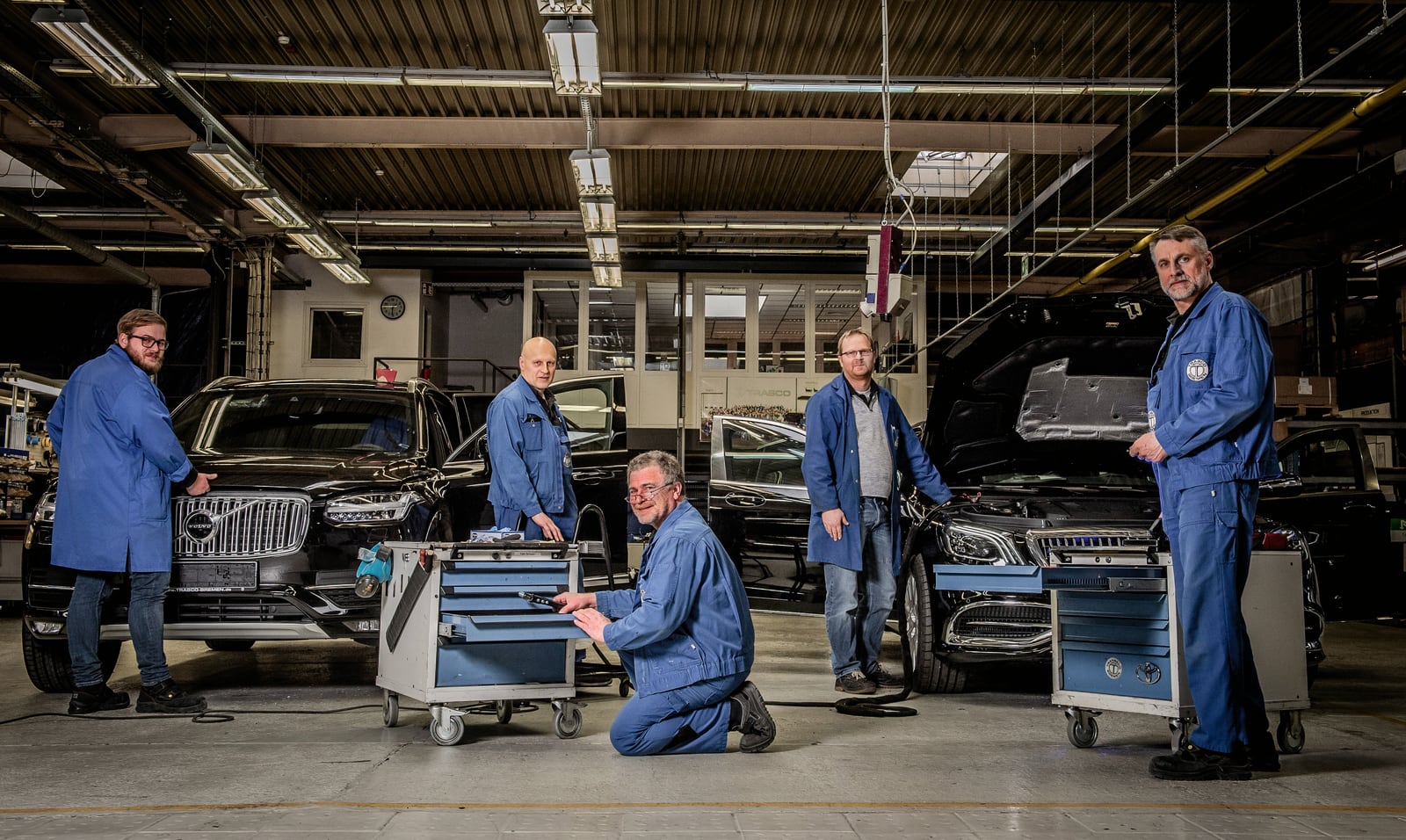 The TRASCO team in the production hall in Bremen
