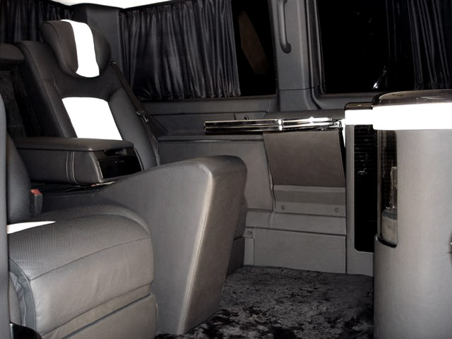 Armored VW T4 – gallery