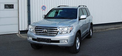 Armored Toyota Land Cruiser 200 by TRASCO