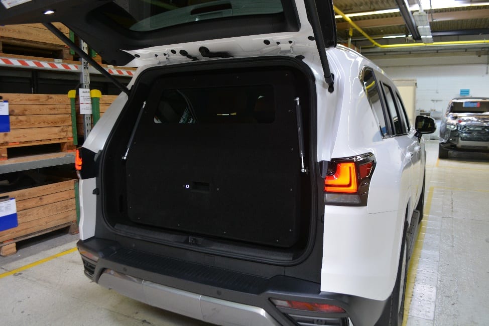 Lexus LX 600 blindé par TRASCO, espace de chargement