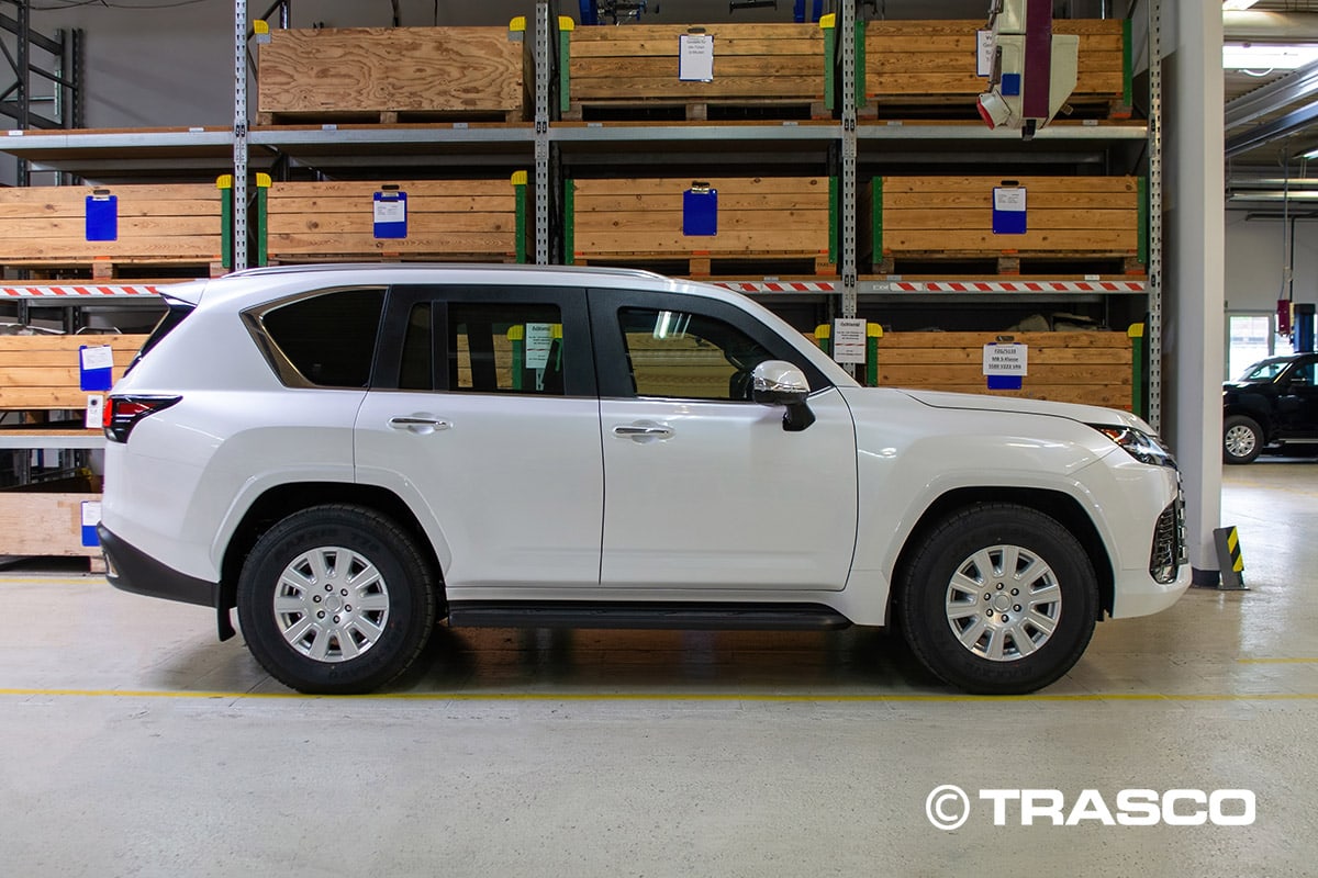 Lexus LX 600 blindé par TRASCO, vue latérale