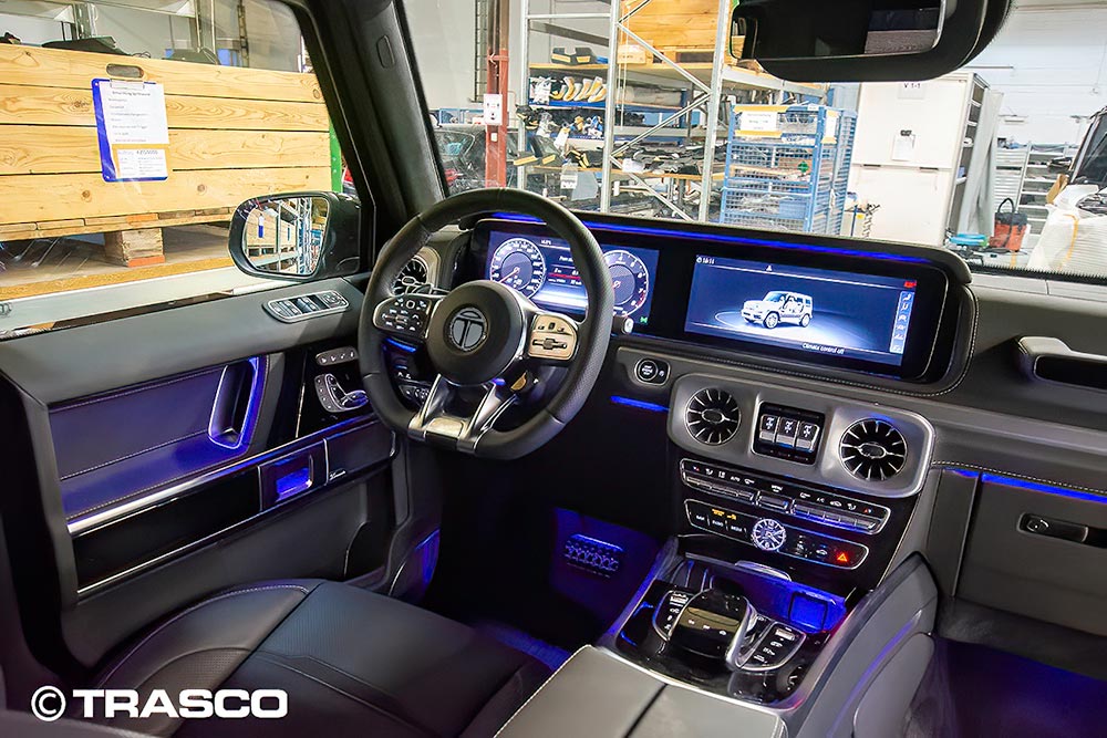 TRASCO VIP SUV XXLong based on the Mercedes-Benz G 63 AMG, cockpit