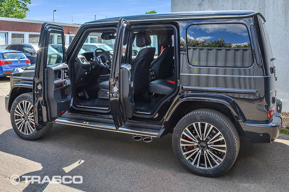 SUV blindé sur base du Mercedes-Benz G 63 AMG, toutes portes ouvertes