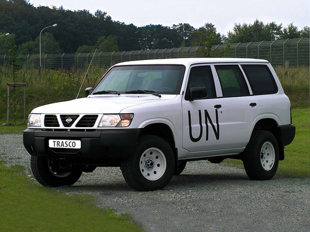 Nissan Patrol Peacekeeper blindé par TRASCO avec marquage de l’ONU, sur le terrain