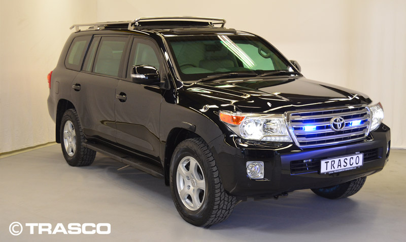 Gepanzerter Toyota Land Cruiser mit verlängertem Radstand von TRASCO, Außenansicht