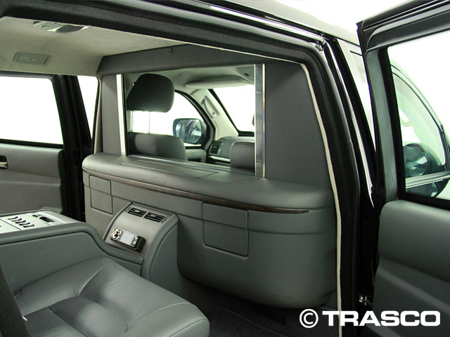 Gepanzerter Toyota Land Cruiser mit verlängertem Radstand, Detail